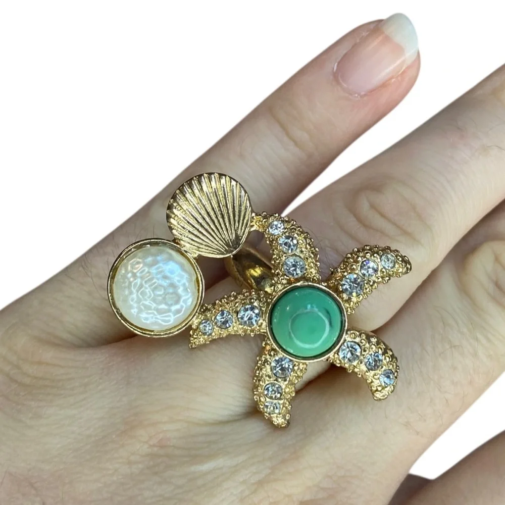 ⭐️Gold Starfish & Shell Statement Ring| with Green And Crystal Accents